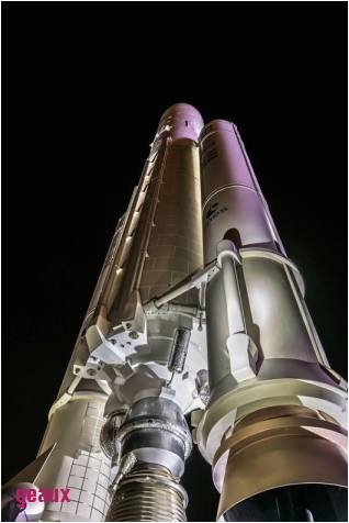 Coloriage De Fusée En Ligne Dessin Fus Ee Superbe Papier Peint Dessin De Robe De soirc3a9e