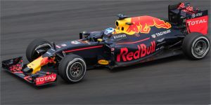 Coloriage formule 1 Red Bull 2016 Malaysian Grand Prix