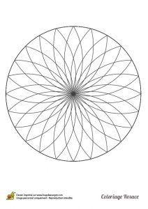 Coloriage Magique De Rosace Dessin Colorier D Une Rosace Triple