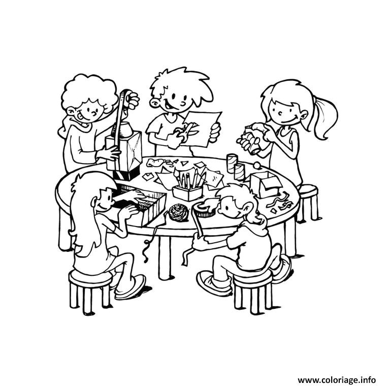 Coloriage à La Maternelle Coloriage Rentree Maternelle Bricolage Enfants Jecolorie