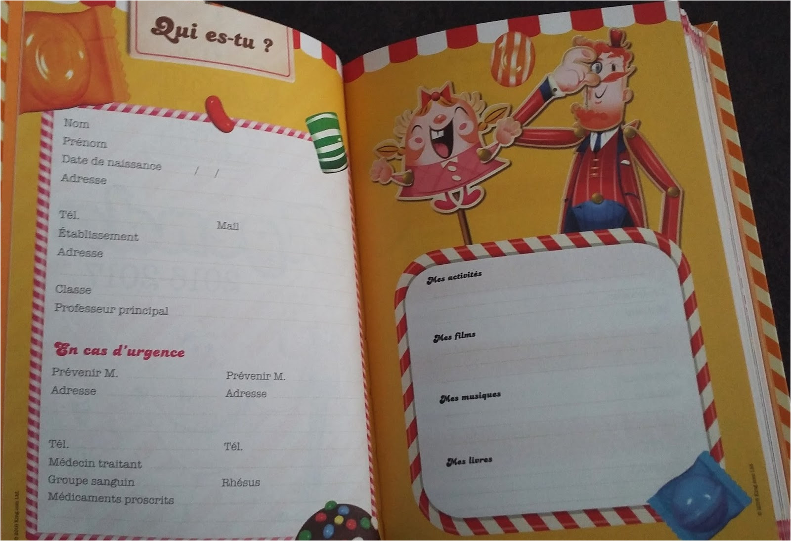 Coloriage Bob L éponge Et Ses Amis Les Mercredis De Julie Ao T 2016