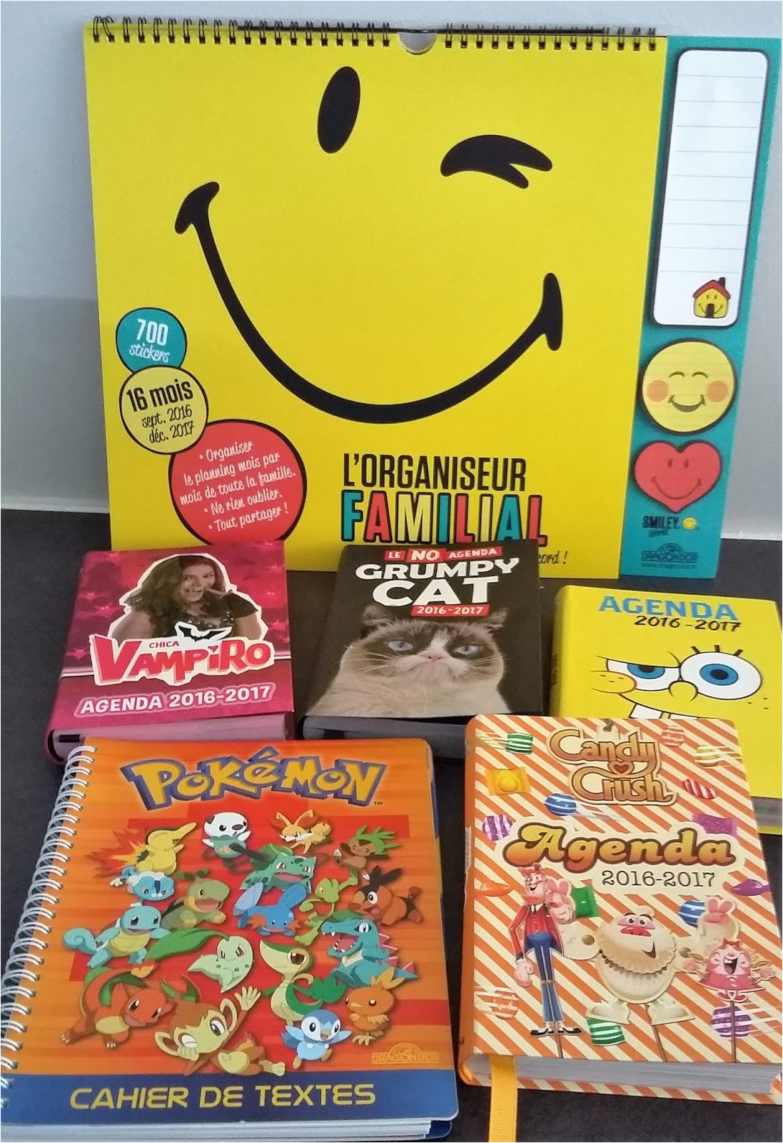 Coloriage Bob L éponge Et Ses Amis Les Mercredis De Julie Ao T 2016