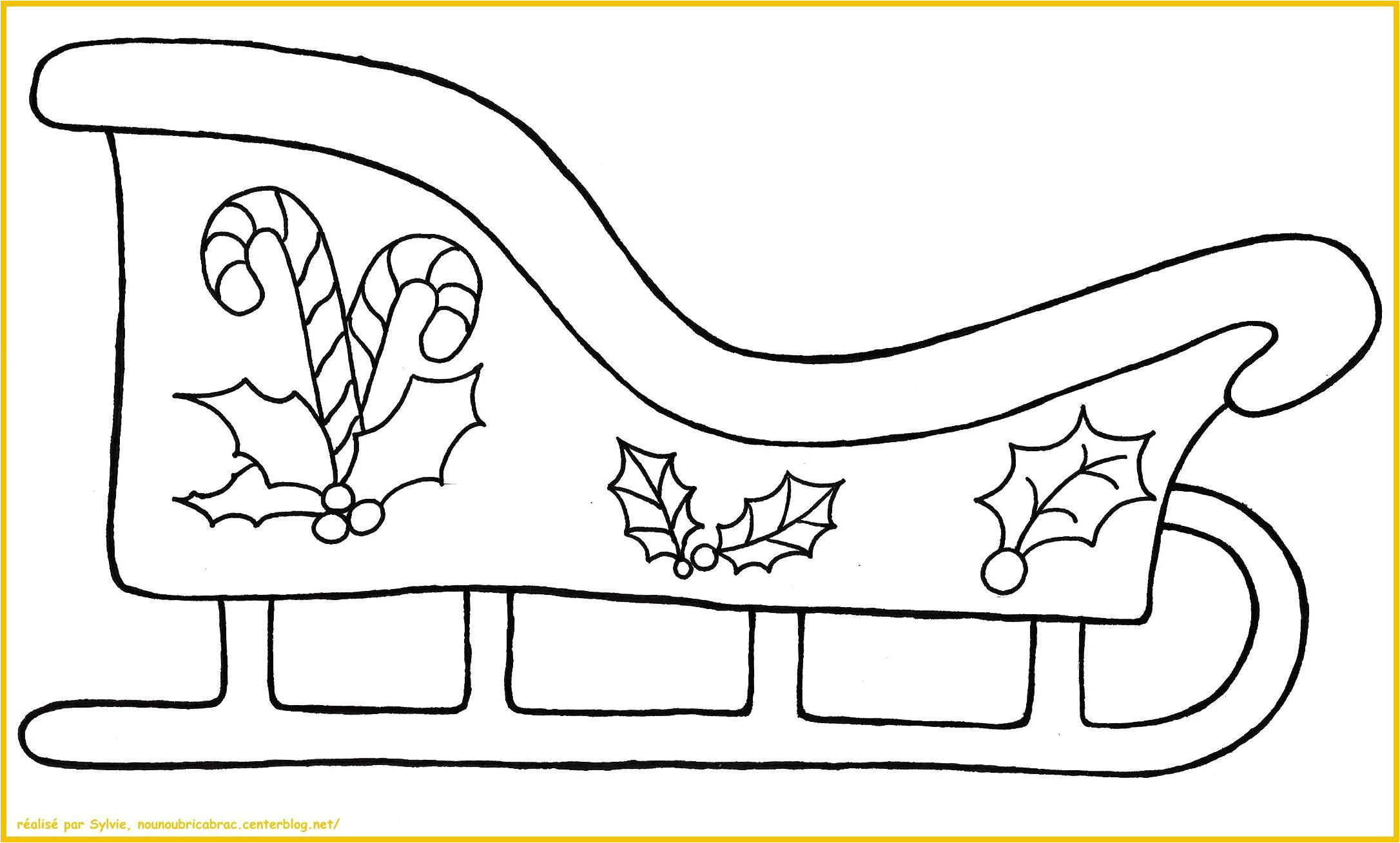 Coloriage Traineau Du Père Noel Traineau Du Père Noël à Colorier