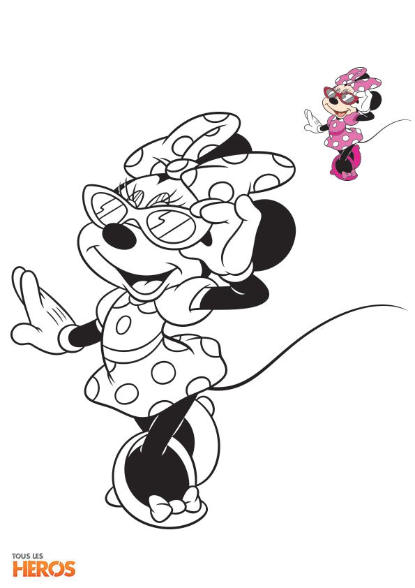 Table De Coloriage Minnie Coloriez Minnie Avec Les Heros Disney