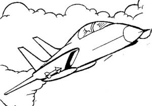 Coloriage Avion De Course Coloriage Avion De Chasse Dans Les Nuages En Ligne Gratuit   Imprimer