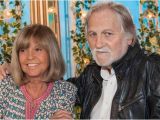 Coloriage Chantal Goya Chantal Goya Rév¨le Le Secret De son Couple Avec Jean Jacques Debout