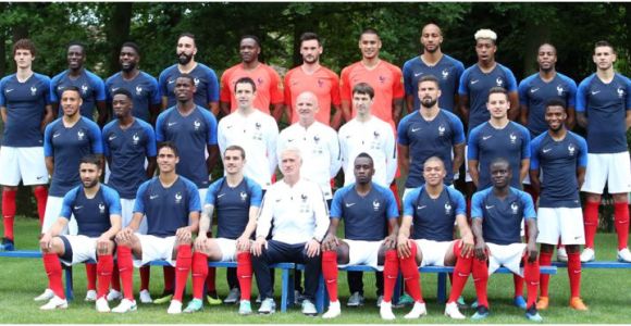 Coloriage De L équipe De Paris 12 Magnifique Coloriage Foot France 2 Etoiles S