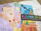 Coloriage Hitler Pays Bas Un Dessin D Hitler Dans Un Livre De Coloriage Pour