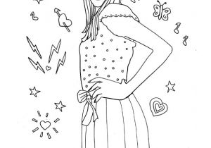 Des Coloriage De Violetta Dessin   Colorier De Violetta Vue De Profil