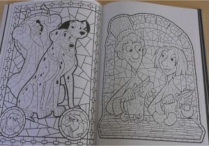 Disney Vitraux 100 Coloriages Art Thérapie Les Chroniques D Un Lecteur Passionné Disney Vitraux