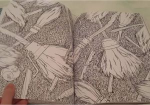 Harry Potter Coloriage Livre Harry Potter Artefacts Magiques Livre De Coloriage tome
