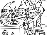 Pere Noel Et Ses Lutins Coloriage Coloriage Lutin De Noel